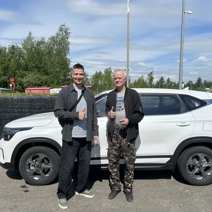 Белый Kia Seltos — клиент Виктор, Вытегра